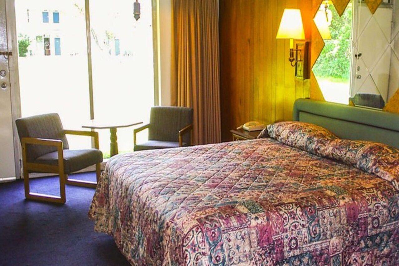 Kings Inn Cleveland Strongsville Buitenkant foto