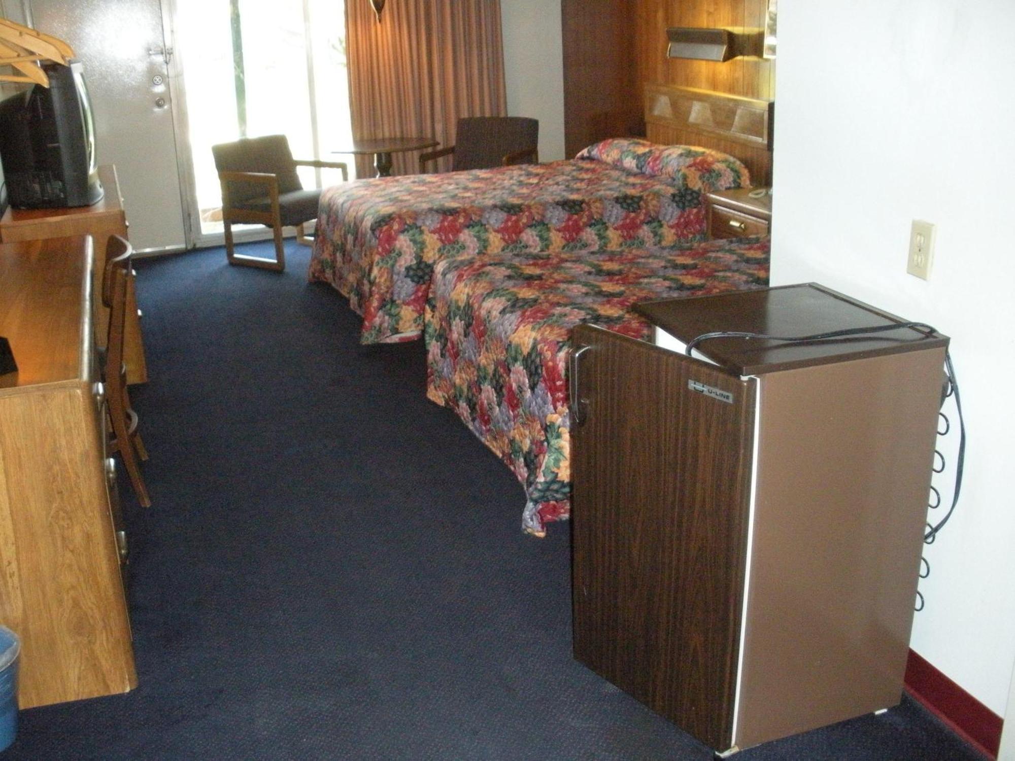 Kings Inn Cleveland Strongsville Buitenkant foto