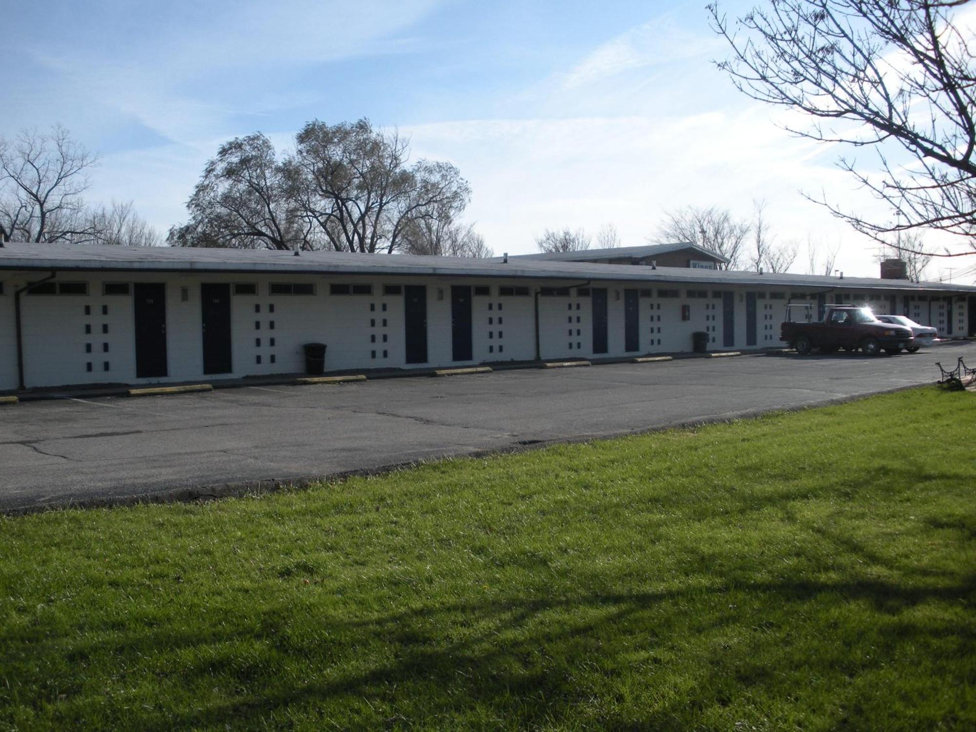 Kings Inn Cleveland Strongsville Buitenkant foto