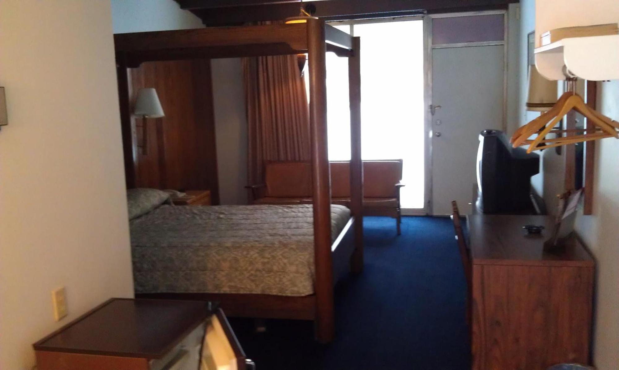 Kings Inn Cleveland Strongsville Buitenkant foto