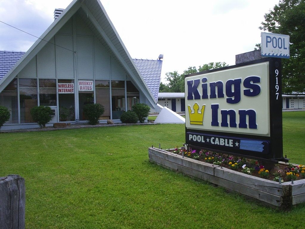 Kings Inn Cleveland Strongsville Buitenkant foto